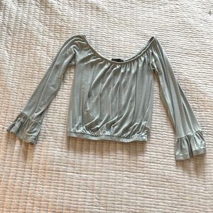 Kendall & Kylie long sleeve crop - small